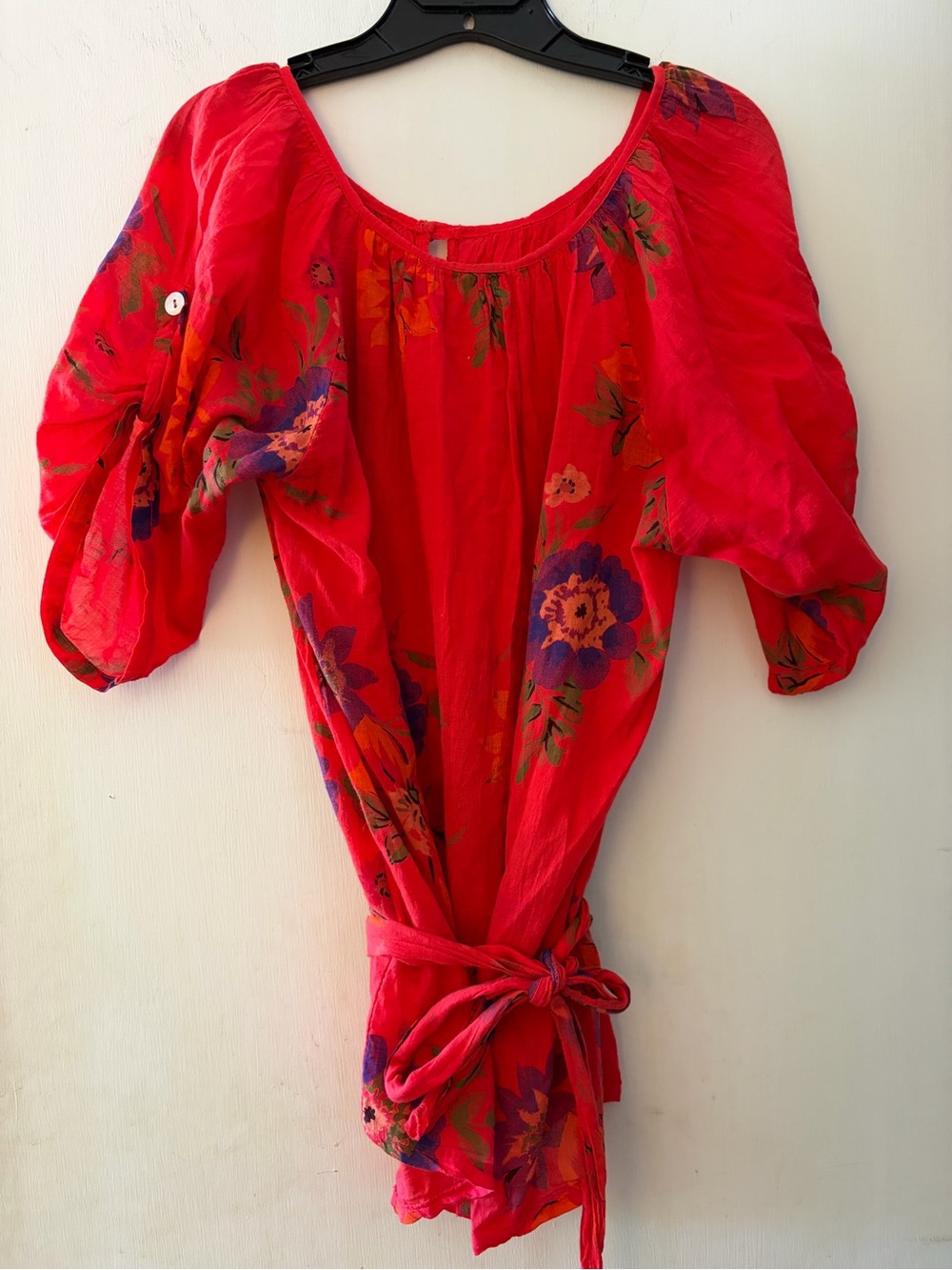Boutique Italian Flower Shirt with Ribbon Belt